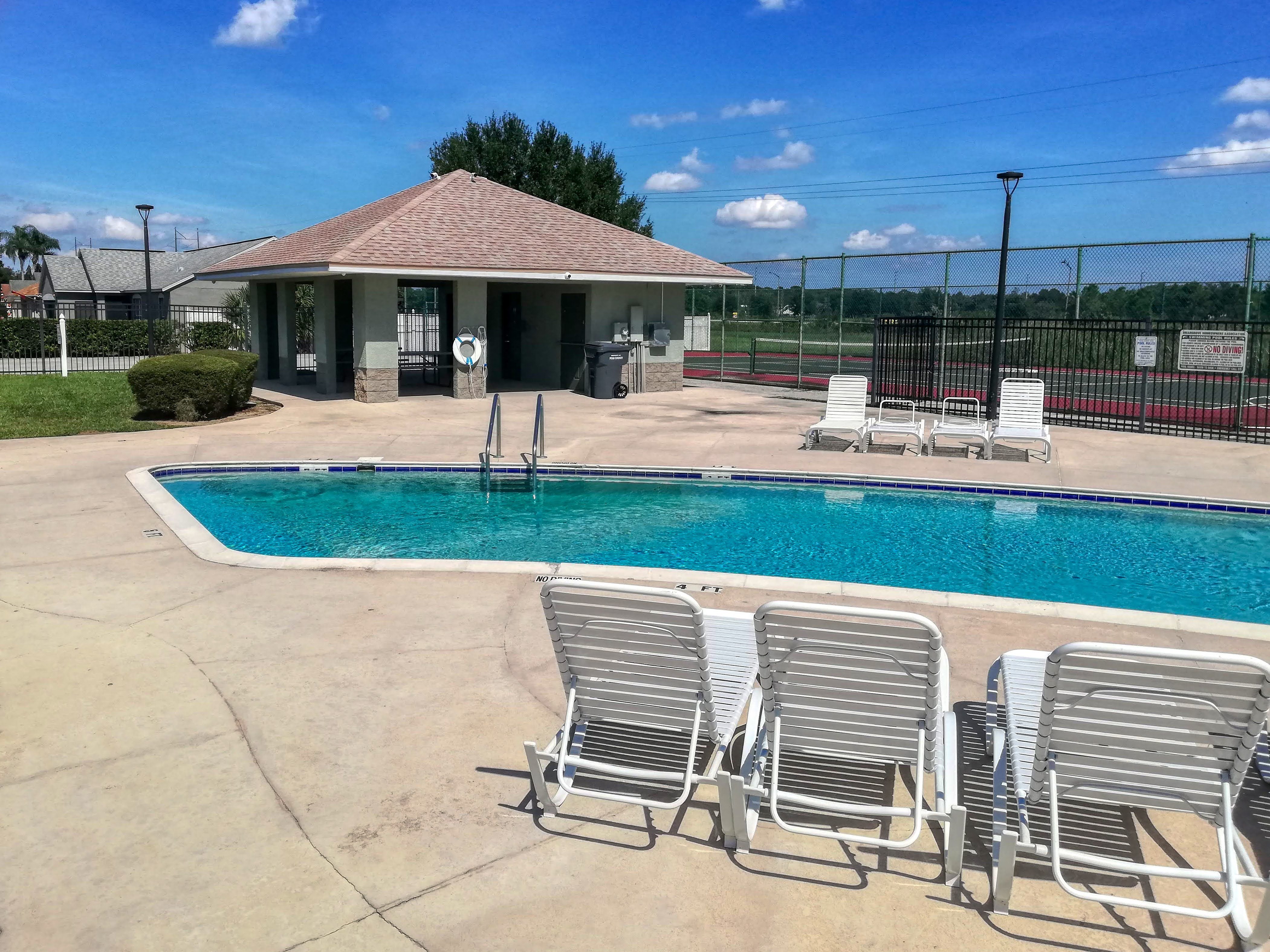 3 Bedroom Pool Home in Briargrove photo 9