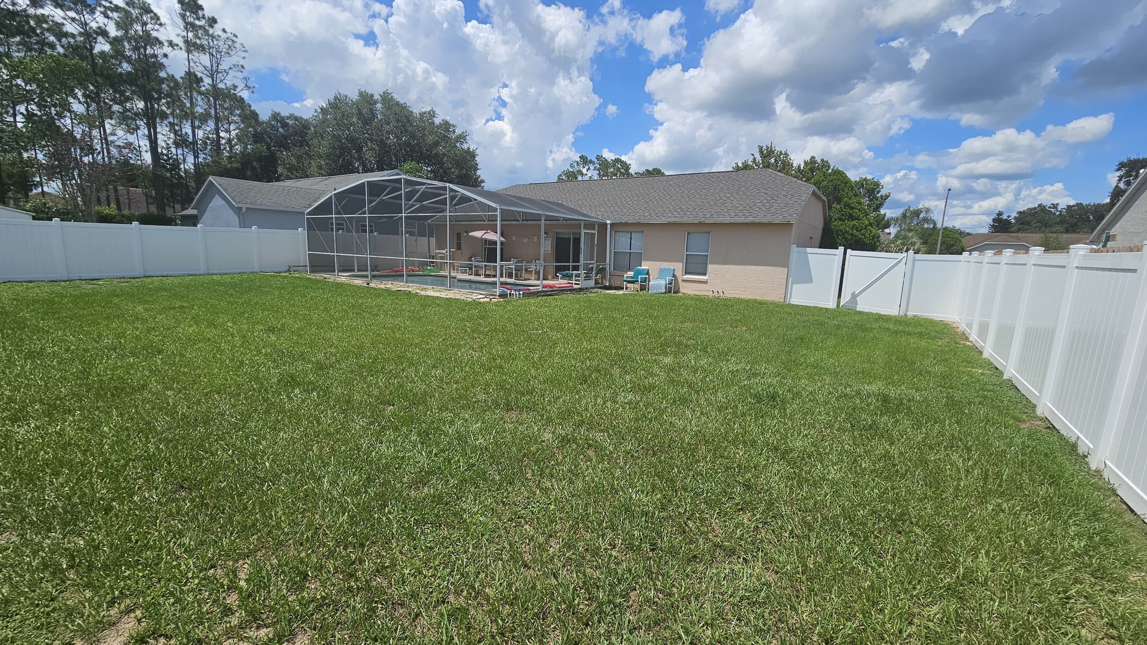3 Bedroom Pool Home in Briargrove photo 12
