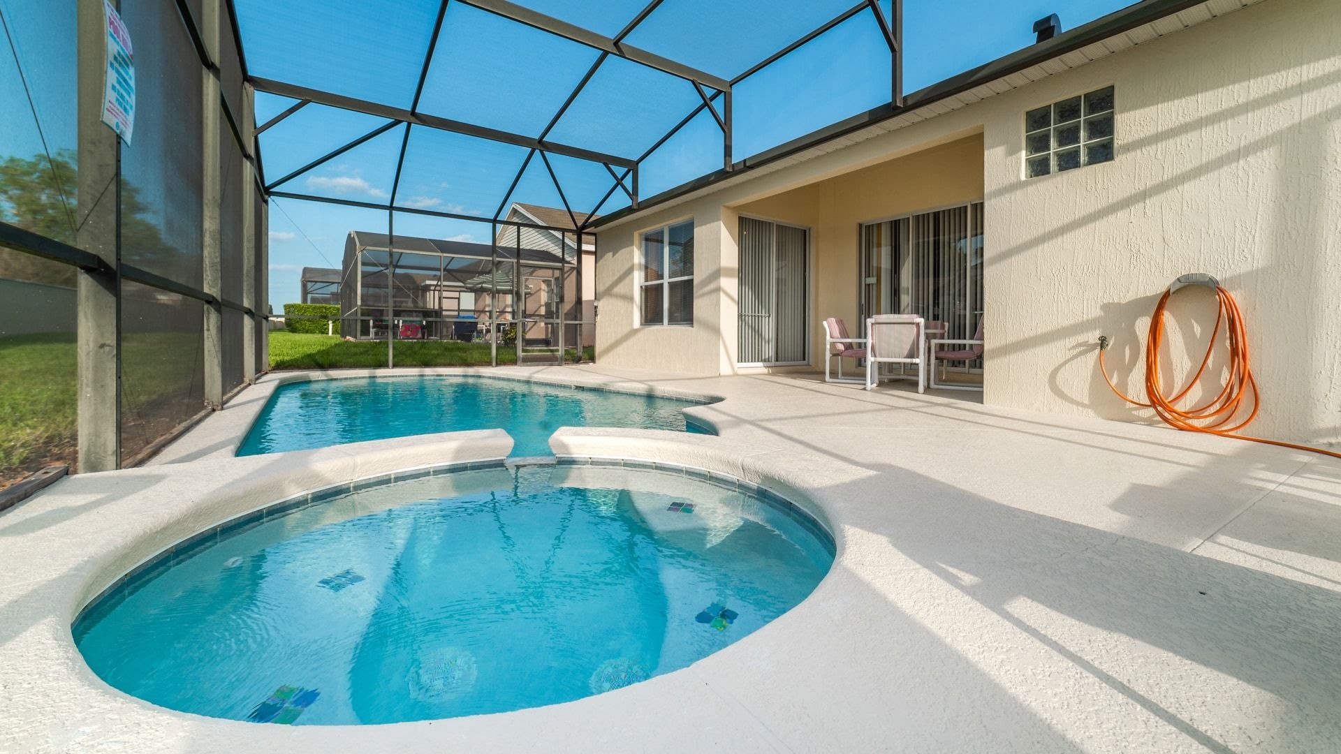 4 Bedroom Pool & Spa Resort Home photo 2