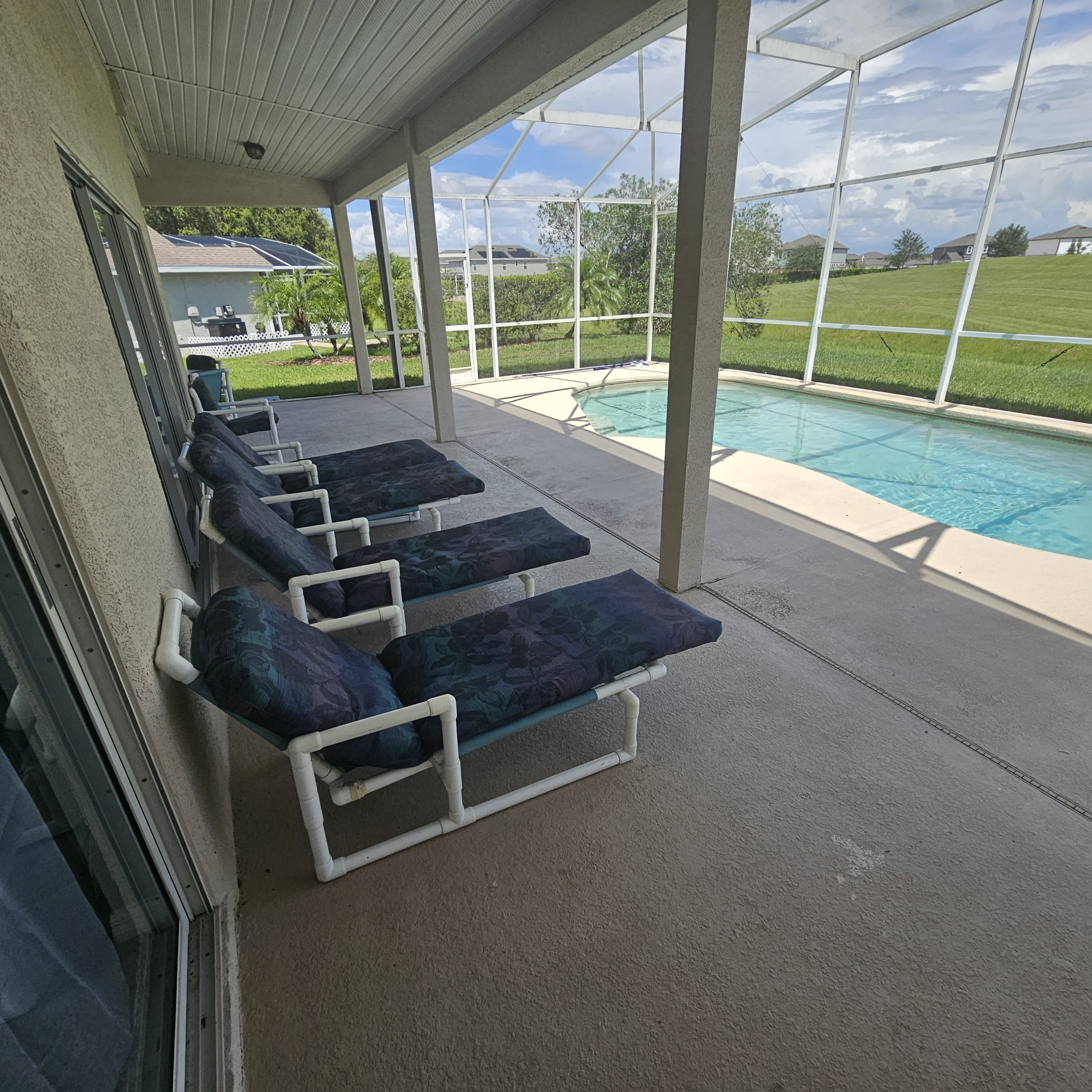 5 Bedroom Pool Home with Game Room photo 13